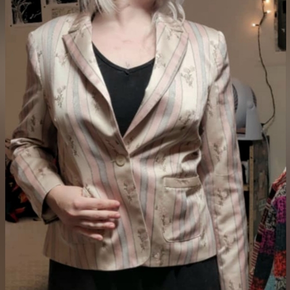 "Hunt Club" Vintage Woman's Blazer - Picture 3 of 3